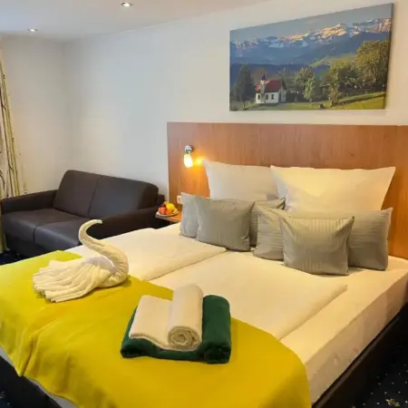 Hotel Post – regionales großes Frühstücksbuffet – auch GF & LF