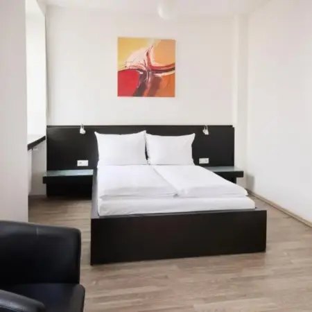 Hotel Villa-Bassermann, stilvoll, 2 Min zum Schloss, schnelles WLAN & Parkplatz