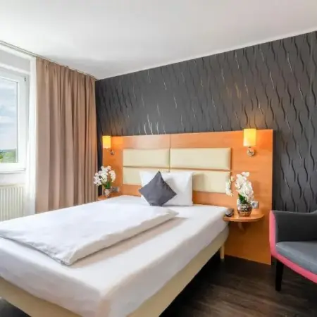 PLAZA INN Stuttgart Airport Messe