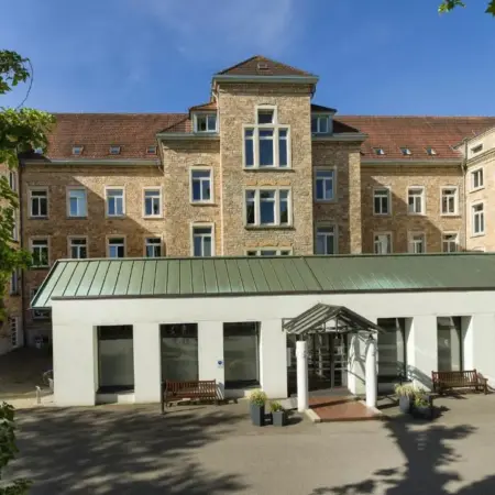 Bildungshaus St. Bernhard – Wohnen und Tagen