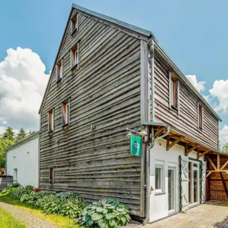 Ferienhaus Ortsstra�e P