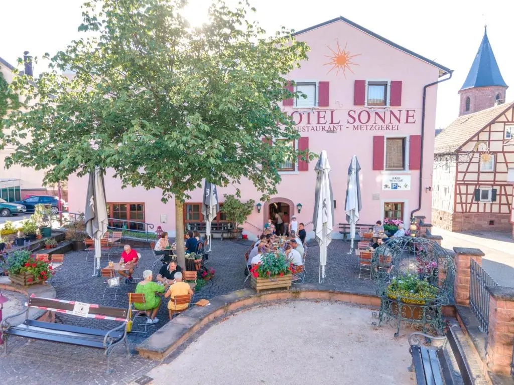 Hotel – Restaurant – Metzgerei Sonne