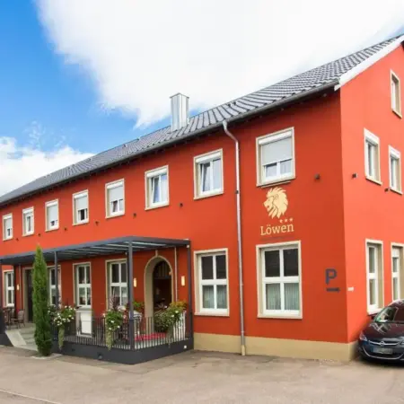 Hotel Löwen Garni – B&B