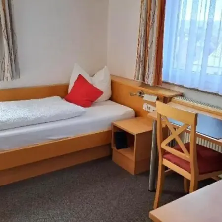 City Hotel