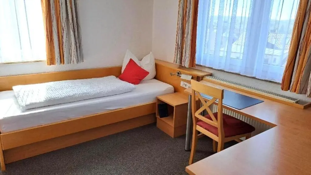 City Hotel