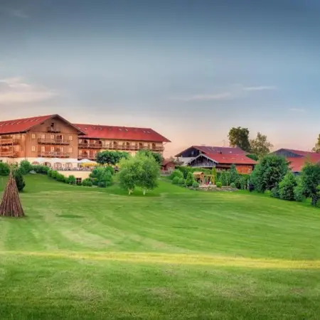 Hotel und Landgasthof Altwirt