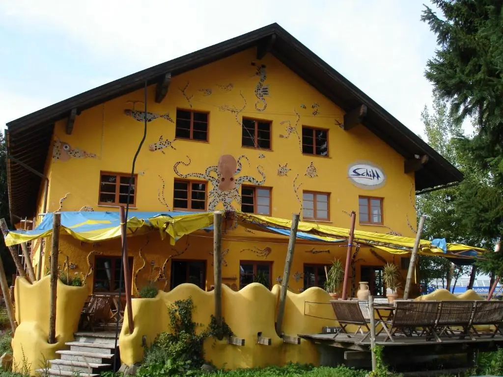 Schiff Bihlerdorf – Hostel