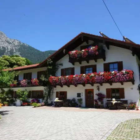 Ferienwohnungen Auhaus