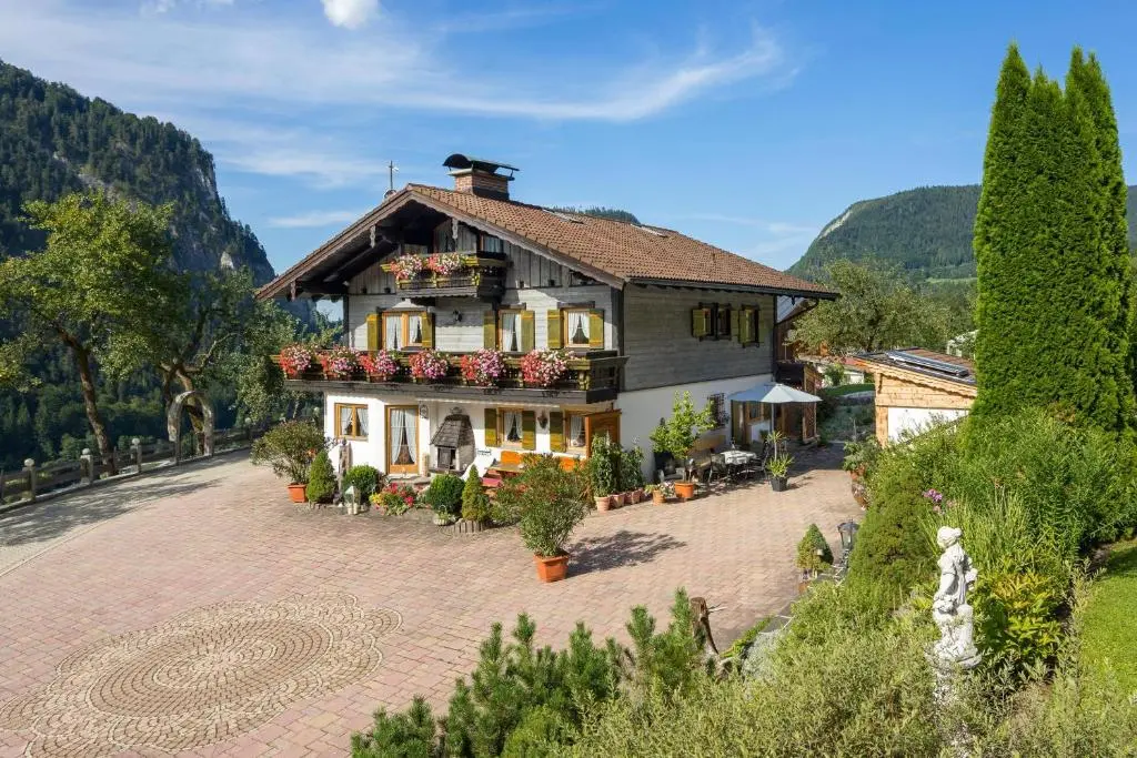 Ferienwohnung Rabenbauer – Schwalbennest