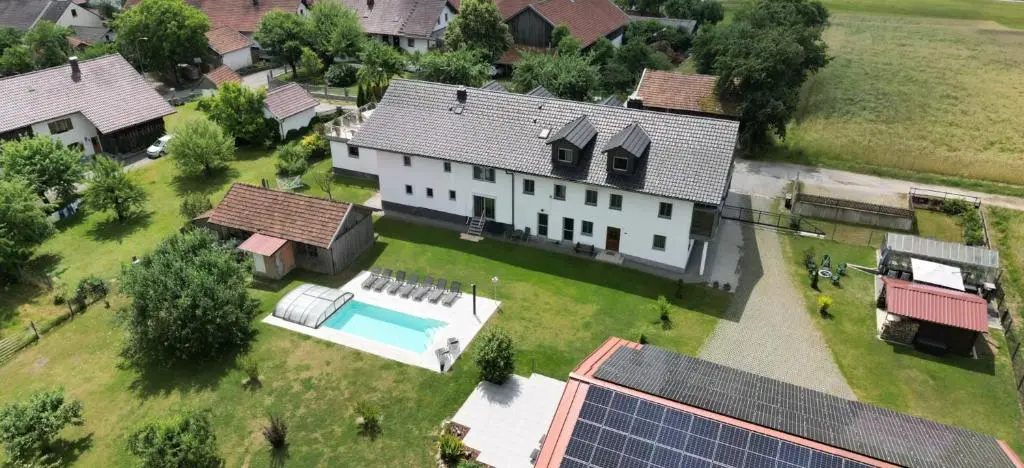 Landurlaub Eichinger inklusive AktivCard! E-Ladesäule! Ganz Jahres beheizter
Salzwasserpool