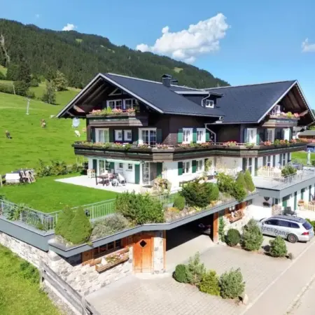Alpenhaus Steiner – Top-Ferienwohnungen – Sommer-Bergbahn inklusive