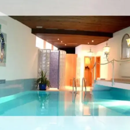 Hotel Roter Hahn – Bed & Breakfast