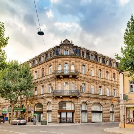 Hotel National