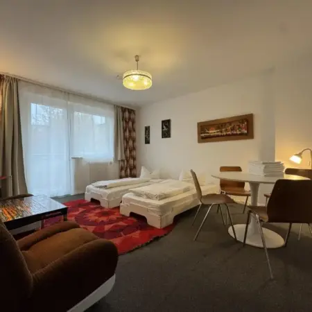 M M Central Apartments – Free Parking – Vintage Style