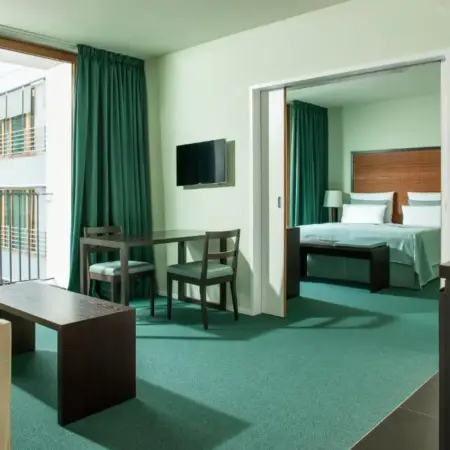 Clipper Boardinghouse – Berlin-Gendarmenmarkt
