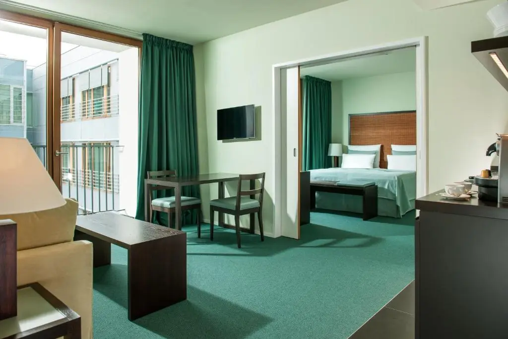Clipper Boardinghouse – Berlin-Gendarmenmarkt