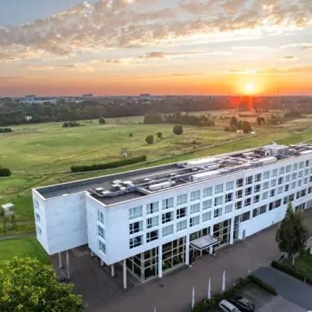 ATLANTIC Hotel Galopprennbahn