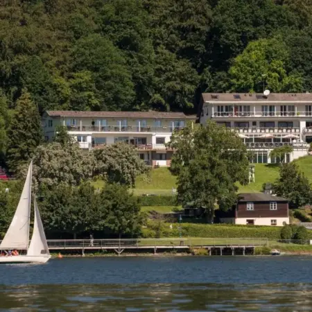 PlusNaturHotel direkt am Ederseeufer Waldhotel Wiesemann und Ferienapartments