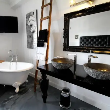 VILLA ADELEes BOUTIQUE HOTEL