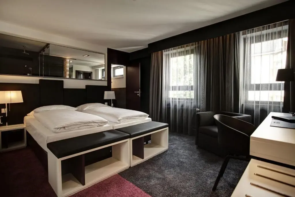Hotel Bliss