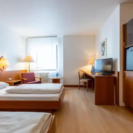 Fly Inn Hotel Frankfurt Airport Rüsselsheim ehemals Trip Inn Hotels