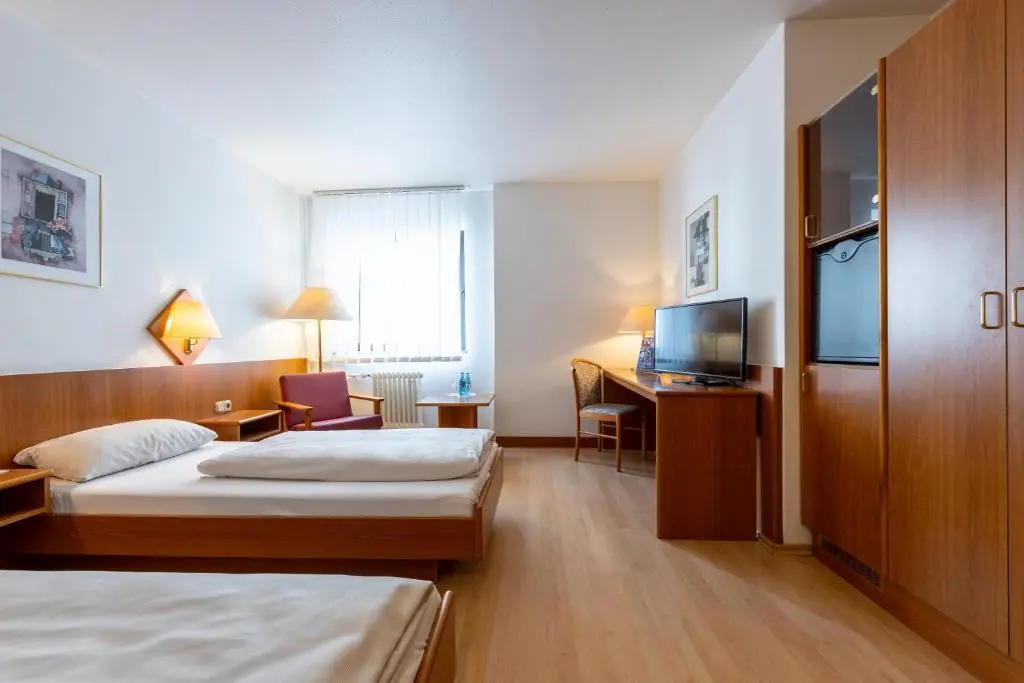 Fly Inn Hotel Frankfurt Airport Rüsselsheim ehemals Trip Inn Hotels