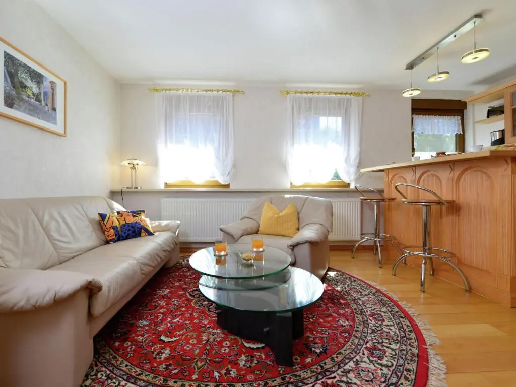 Wohnung mit Garten in Eimelrod