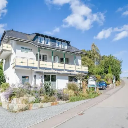 Modern Apartment in Schwalefeld with Garden