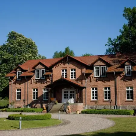Gut Settin am See – Ferienhäuser