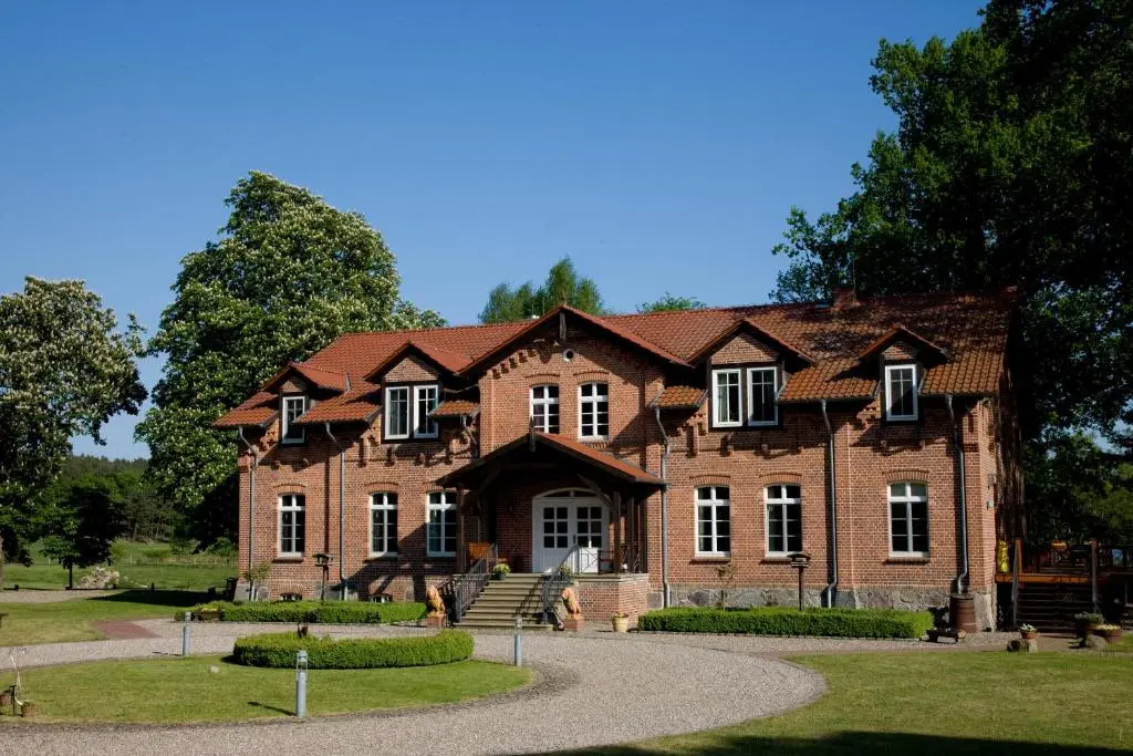 Gut Settin am See – Ferienhäuser