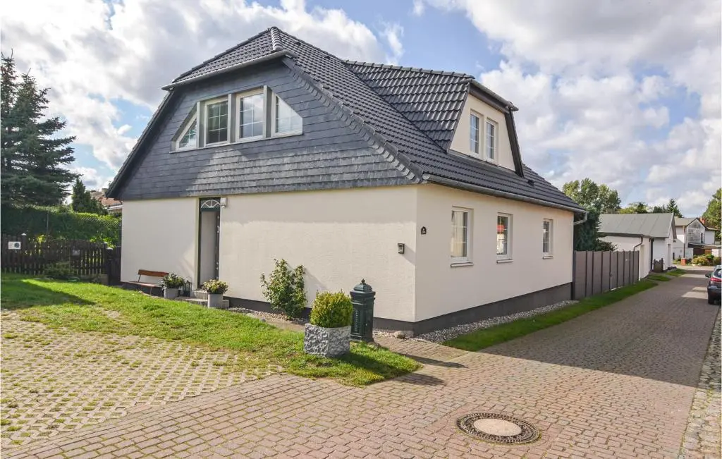 Awesome Apartment In Wusterhusen