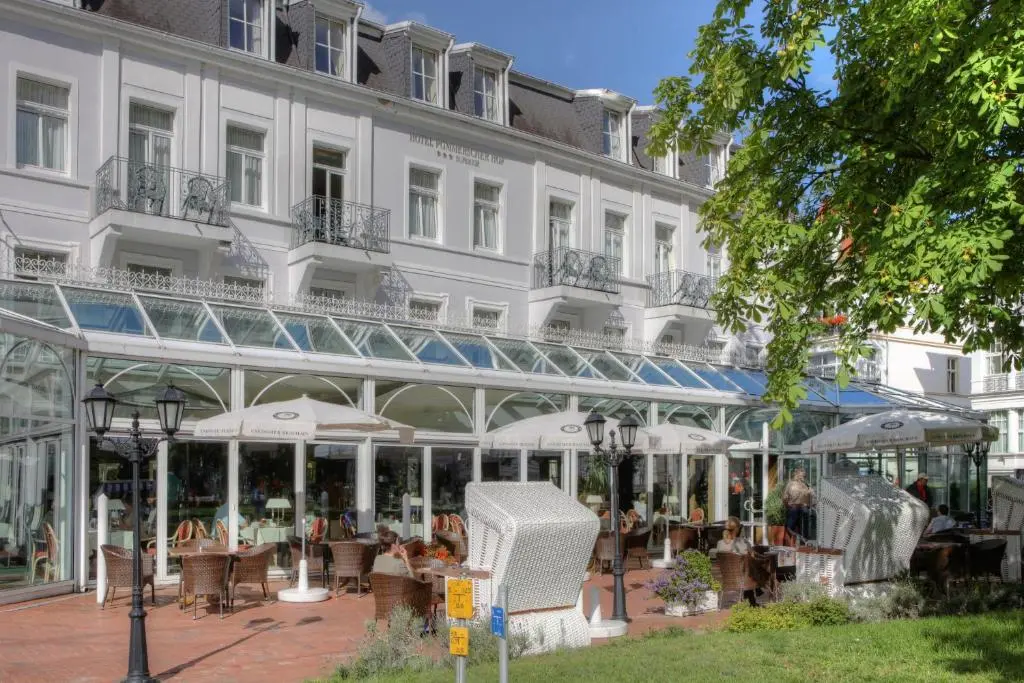 SEETELHOTEL Pommerscher Hof das Wellnesshotel im Herzen der Kaiserbäder mit
direktem Zugang zur Wellnessoase Shehrazade