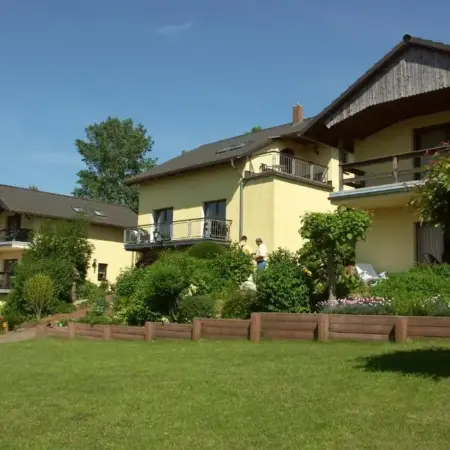 An den beiden Krebsseen – Ferienhäuser-Wohnungen