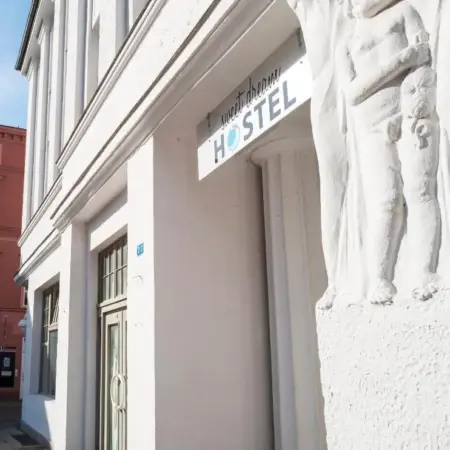 sweet dream hostel & pension – Self Check-In