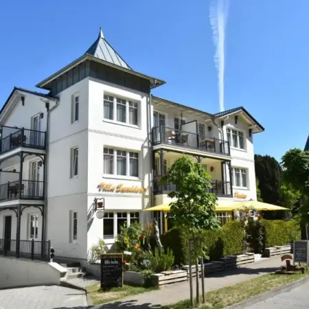 Pension Sanddorn mit Café Carlssons