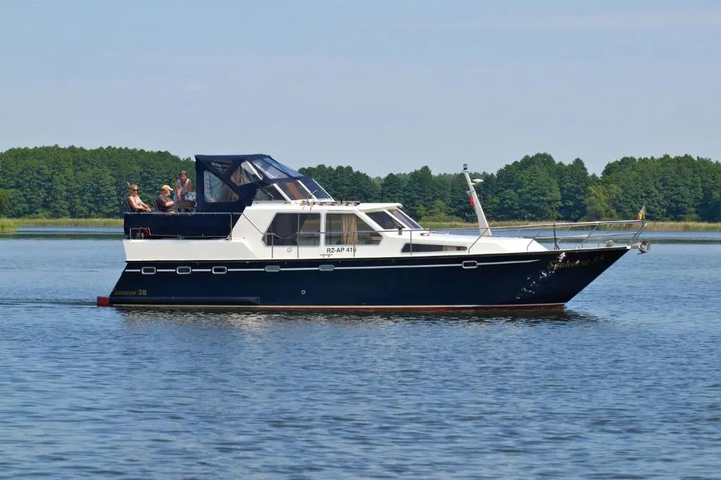 Boats & Yachts at Rechlin Harbor by Kuhnle-Tours