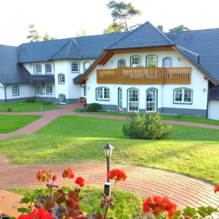 Landhaus Müritzgarten Hotel garni