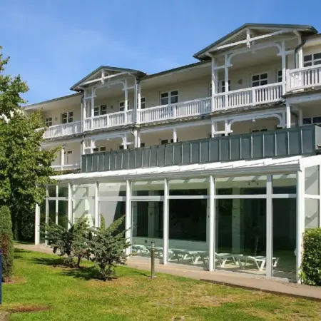 Haus Strandeck FeWo 07 mit gratis Nutzung vom AHOI Erlebnisbad und Sauna in
Sellin