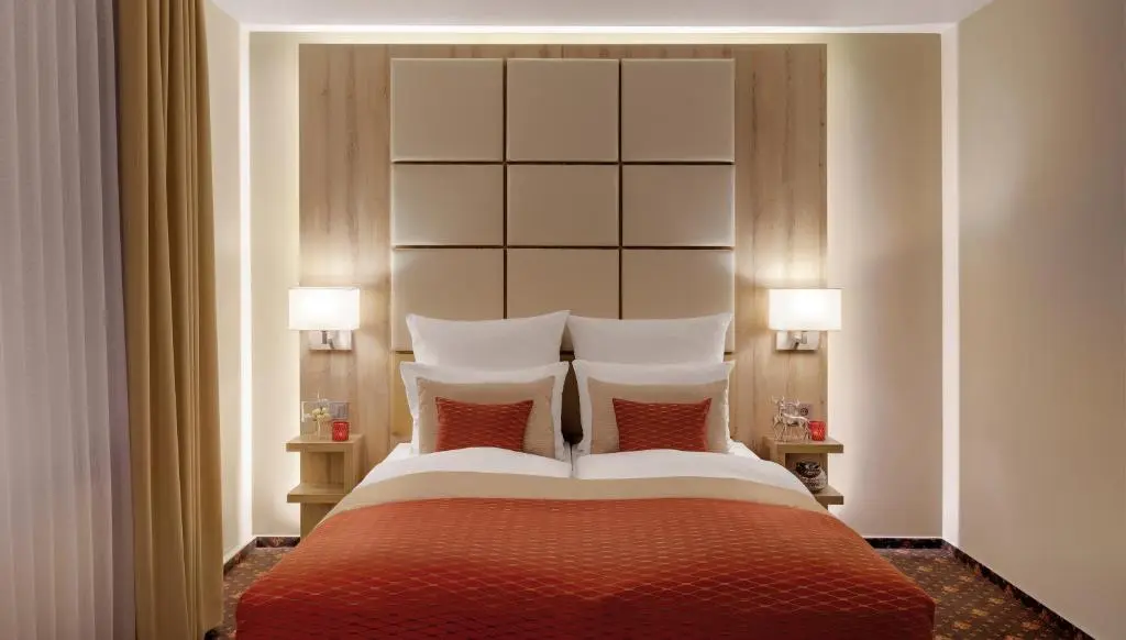 Hotel Wegner – T h e culinary art hotel