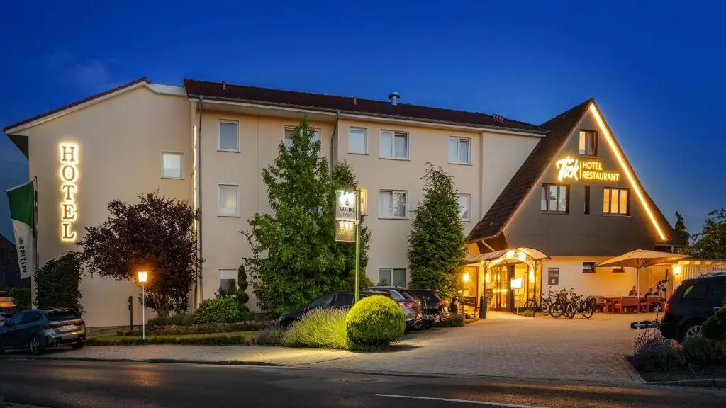 Hotel Tiek Superior