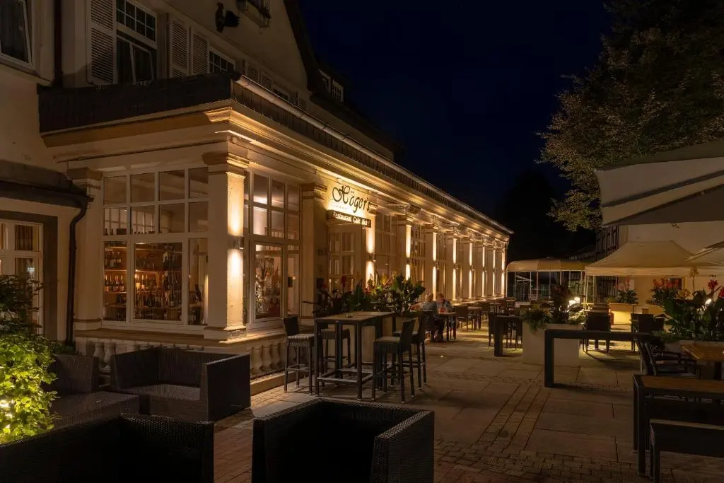 Höger’s Hotel & Restaurant