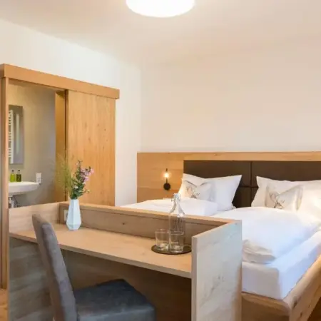 Gasthof-Pension Brauner Hirsch in Alfeld – Mittelfranken