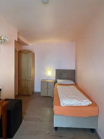 Hotel Am Roonplatz