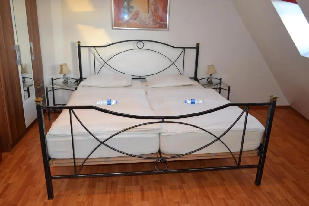 Kölnotel Hostel, Apart & Suite