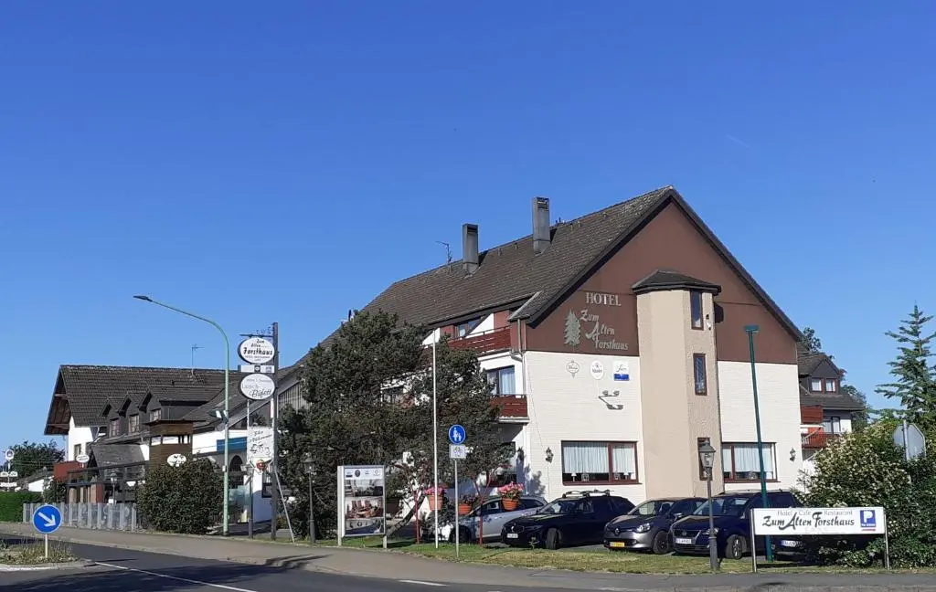Land-gut-Hotel Zum alten Forsthaus – Aufladestation für Elektroautos