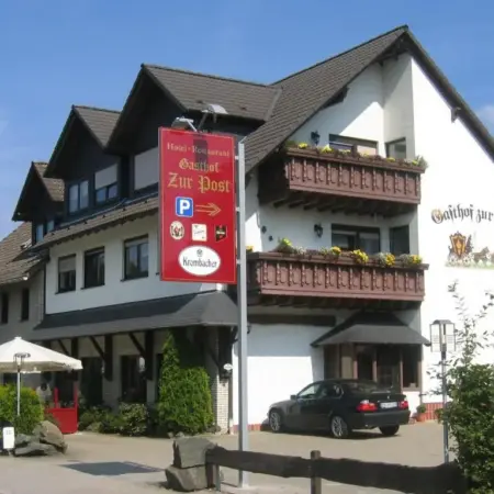 Gasthof zur Post Hotel – Restaurant