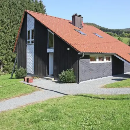 Geraeumiges Apartment mit privater Terrasse