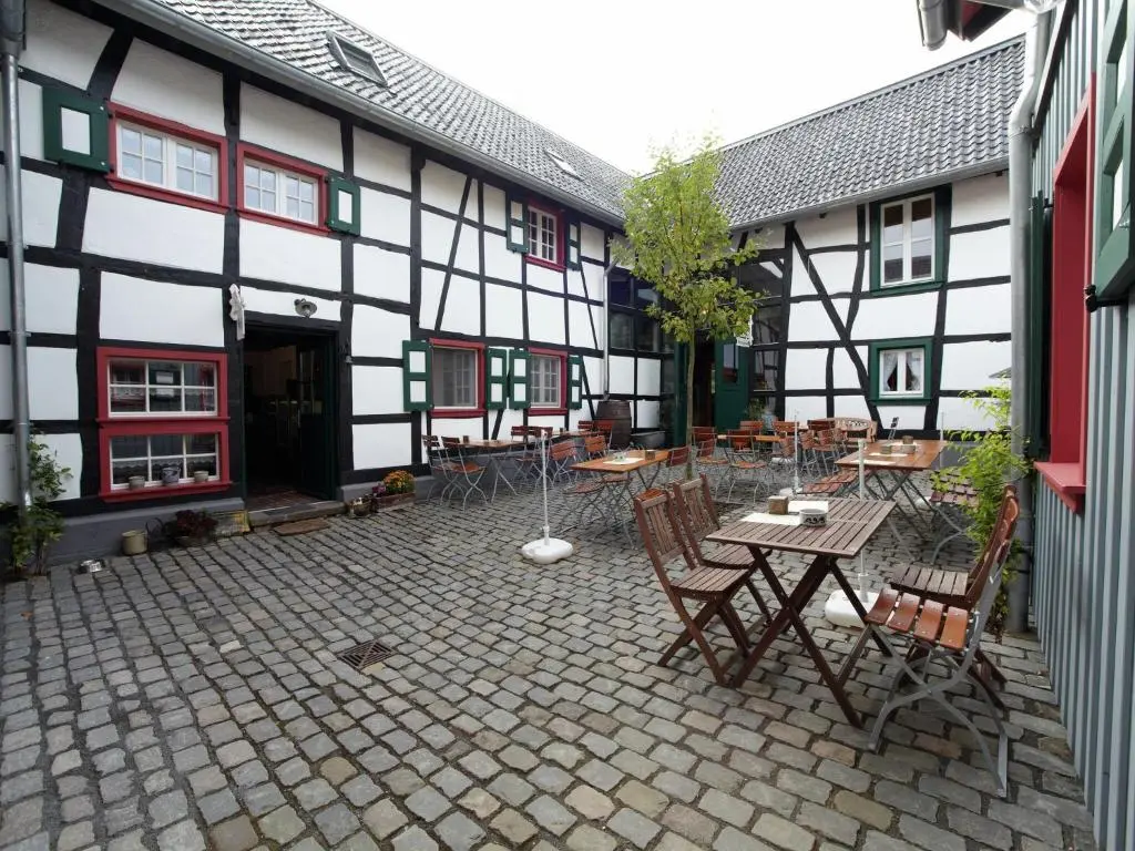 Modernes Apartment mit Parkplatz in der Eifel