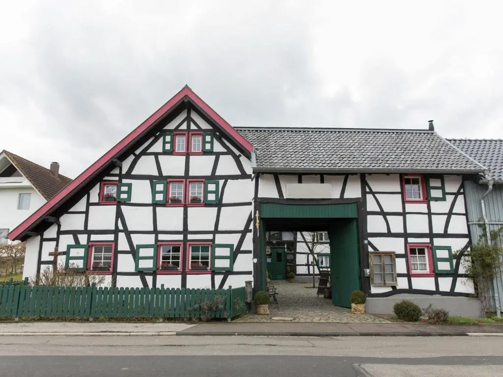 Schleiden Timber-Frame Retreat