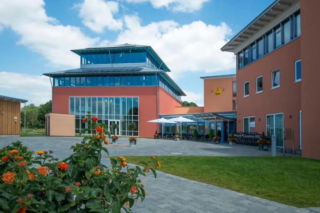 JUFA Hotel im Brückenkopfpark – Jülich